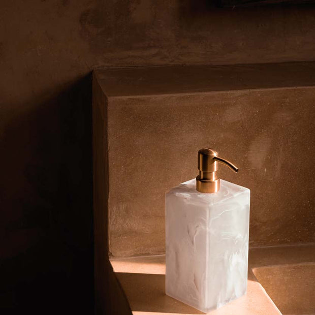 The Resin Soap Dispenser - Pink White