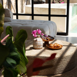 The Teak Root Cake Dish - L