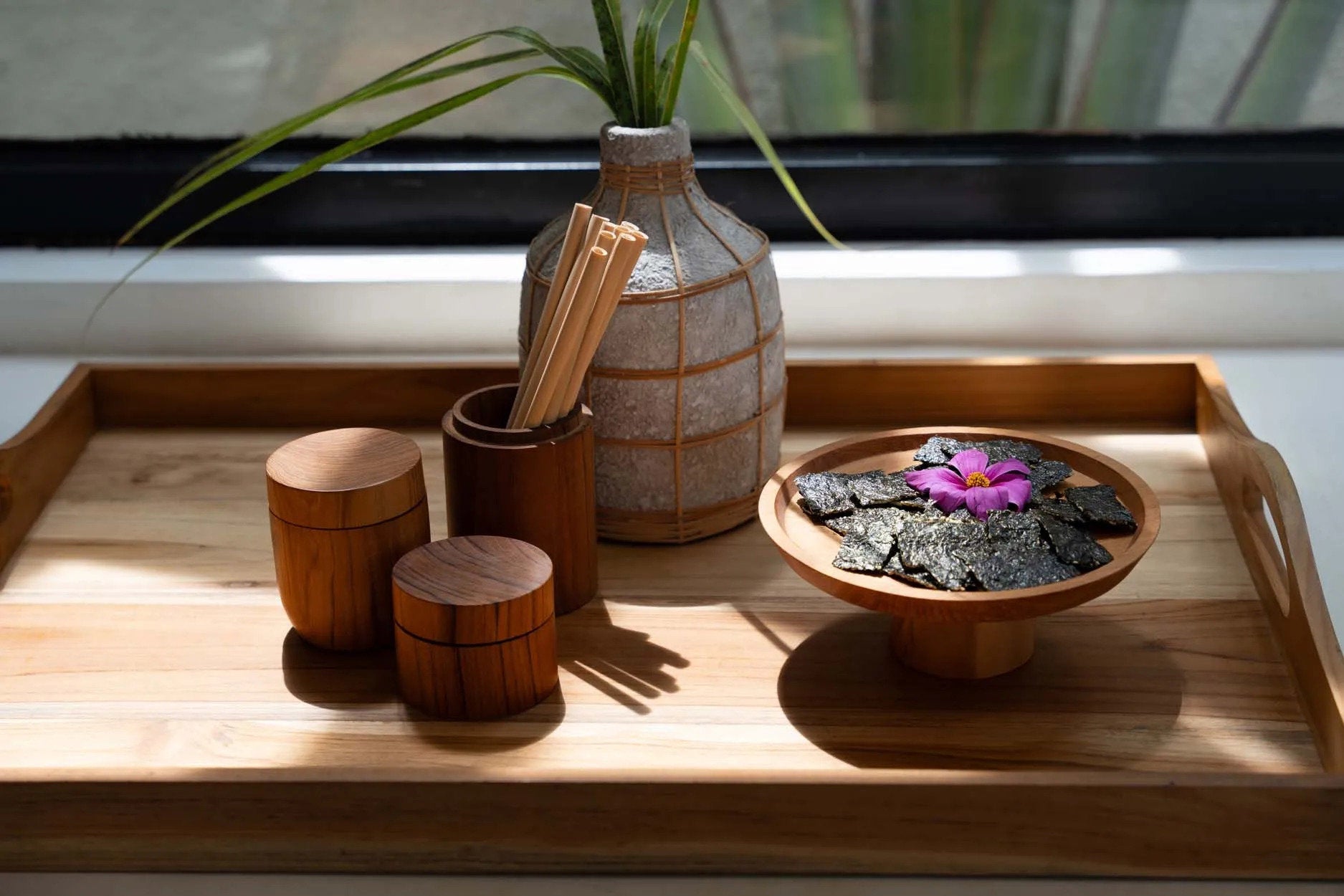 Teak Root Jar, Low - M