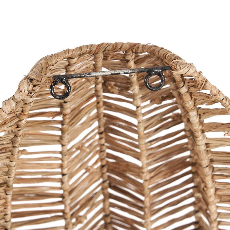 The Avanti Wall Light - Natural - M