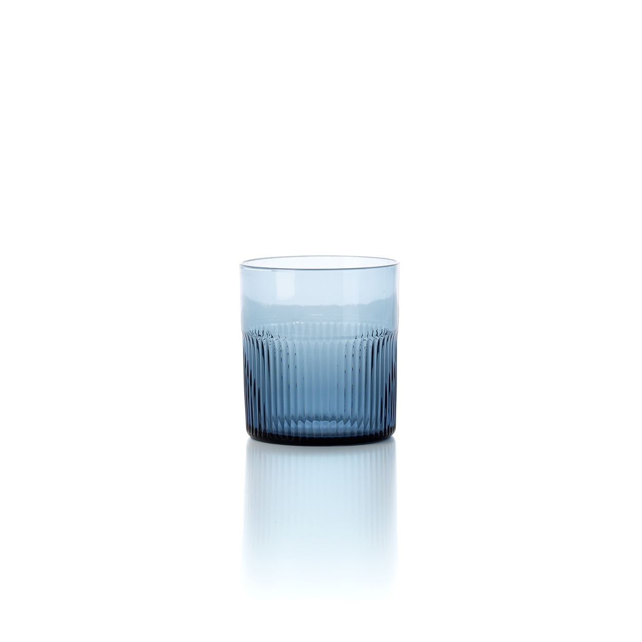 Gerippter, azurblauer Niedrigtumbler