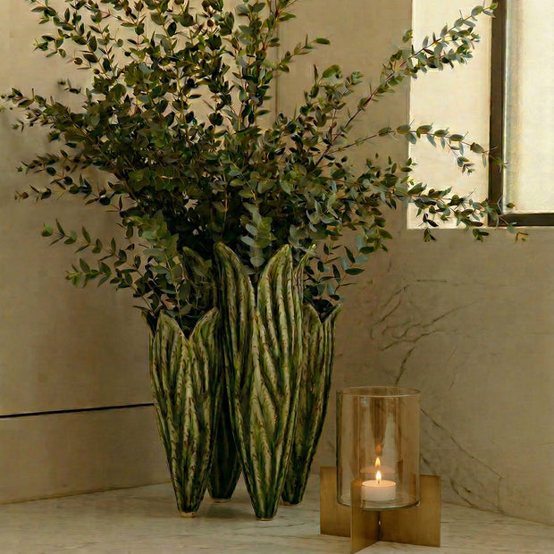 The Tulip Leaf Vase - Forest Green