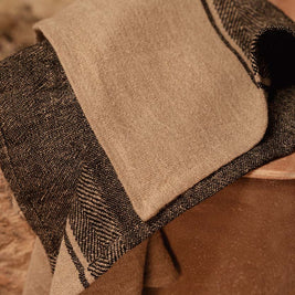 The Linen Moody Kitchen Towel - Natural black - 50 x 70 cm