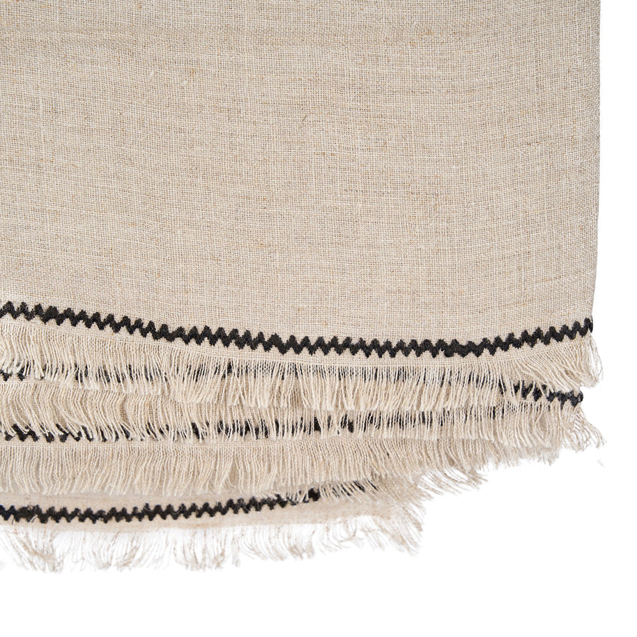 The Tuscany Tablecloth - Natural Black - 150x250
