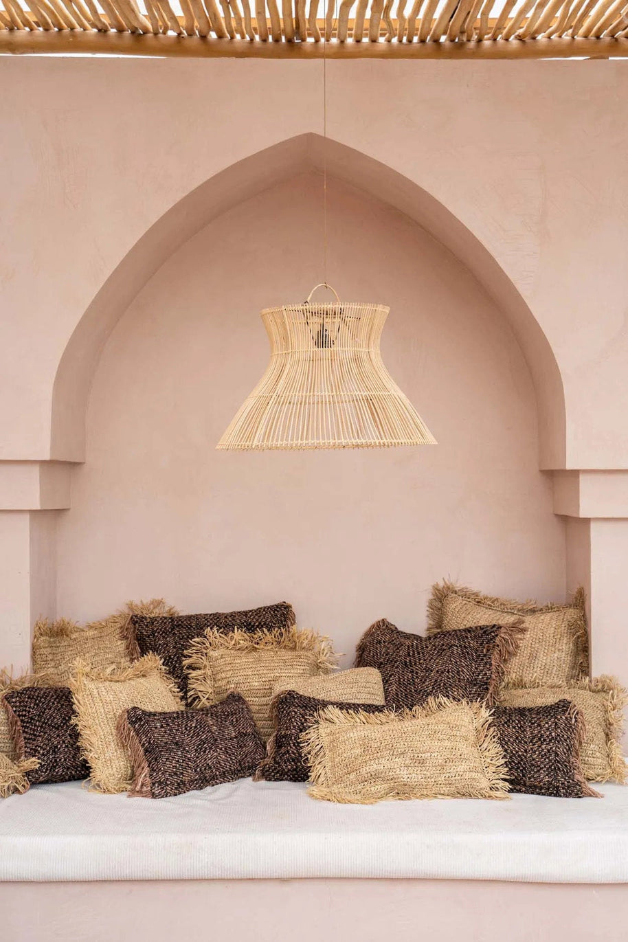 The Oh My Gee Cushion Cover - Black Copper - 30 x 50 cm
