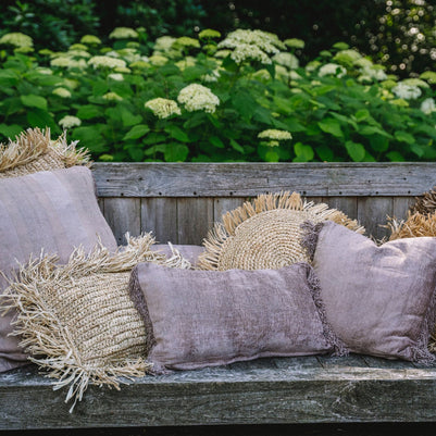 The Oh My Gee Cushion Cover - Concrete Velvet - 30 x 50 cm