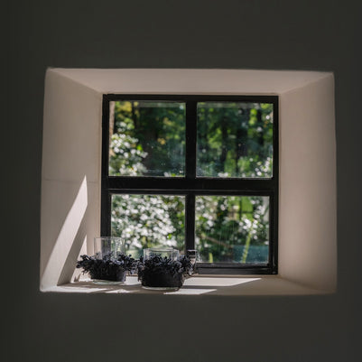 The Oh My Gee Candle Holder - Black Velvet - M