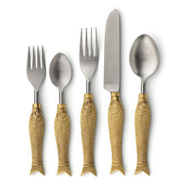 The Fish-Shaped Spoon - S
