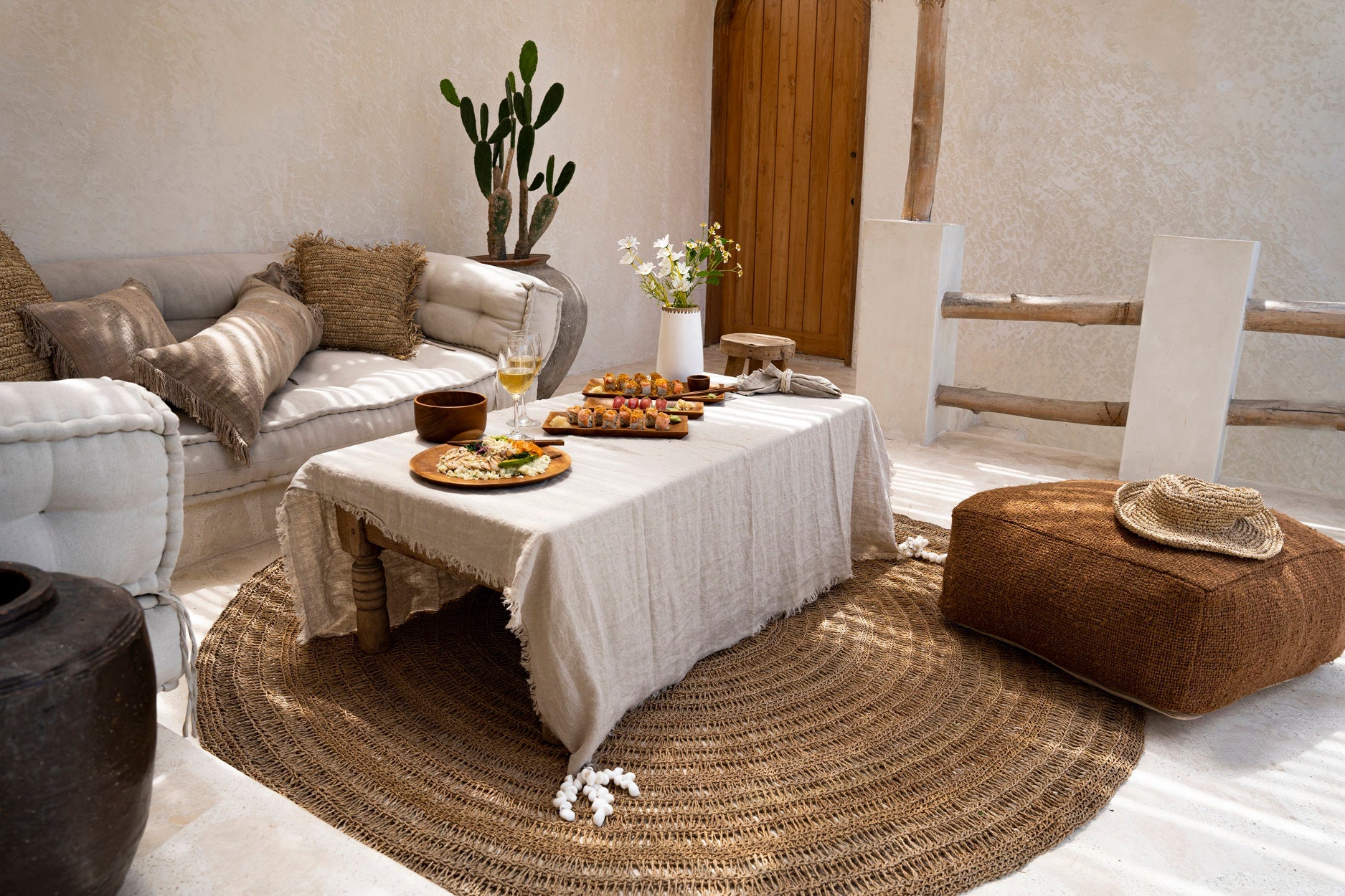 Linen tablecloth - beige - 150 x 250 cm