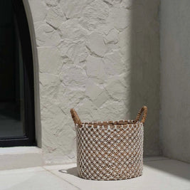 The Crossed Stitched Macrame Basket - M