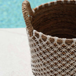 The Crossed Stitched Macrame Basket - M