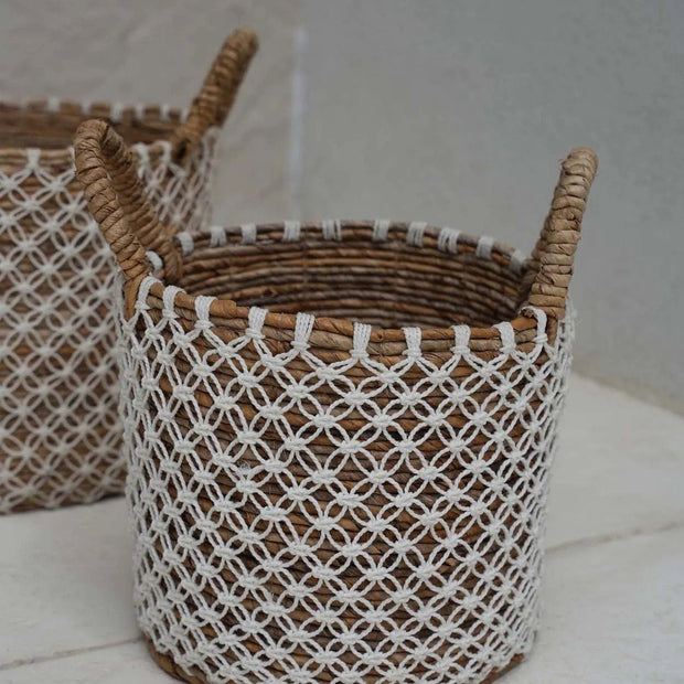 The Crossed Stitched Macrame Basket - S