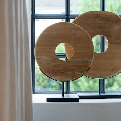 The Teak Disc on Stand - M