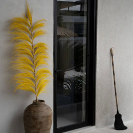 The Big Broom - Black