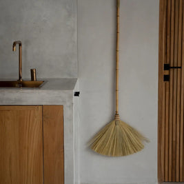 The Big Broom - Natural