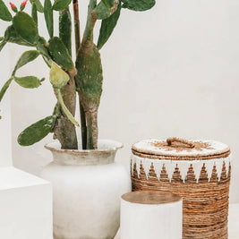 The Banana Stitched Laundry Baskets - L
