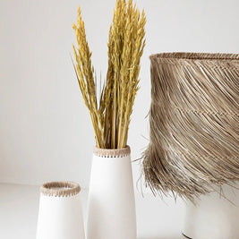 The Sneaky Vase - White Natural - L