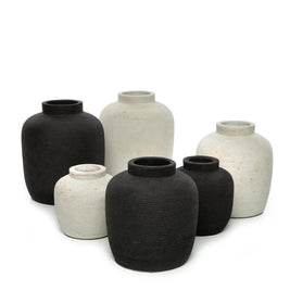 The Peaky Vase - Black - Large