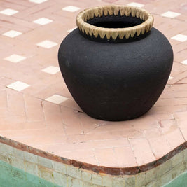The Styly Vase - Black Natural - L