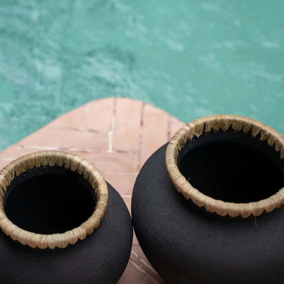 The Styly Vase - Black Natural - L
