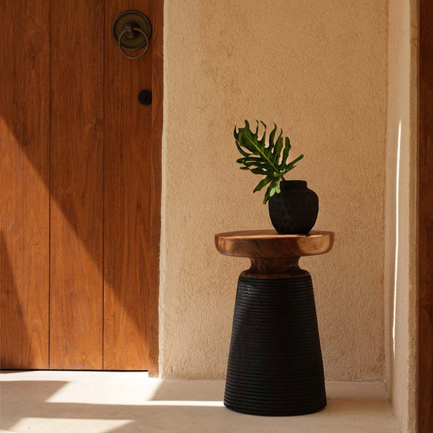The Trendy Vase - Black - S