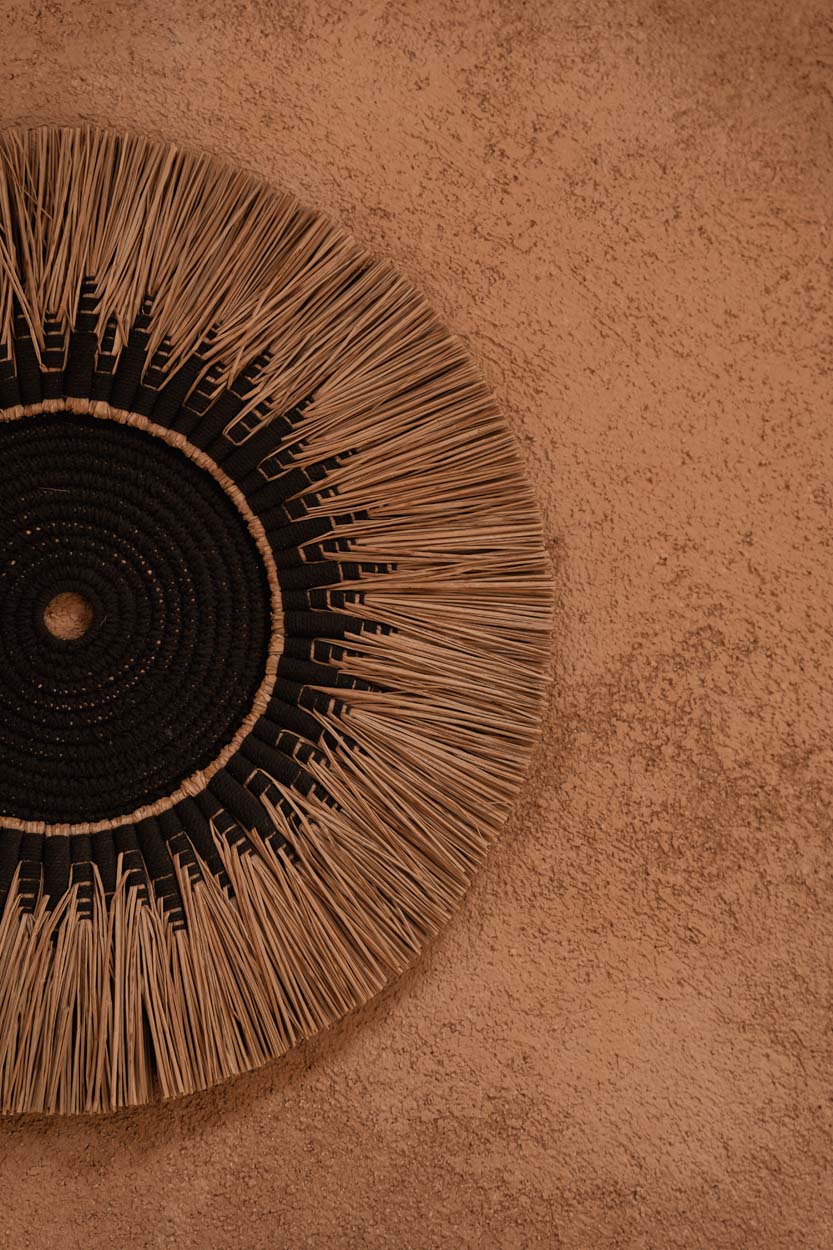 Raffia Macramé Wall Decoration - Black/Natural