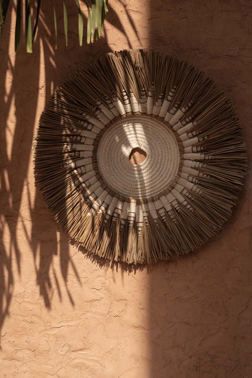 The Raffia Macramé Wall Décor - White/Natural
