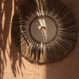 The Raffia Macramé Wall Décor - White/Natural