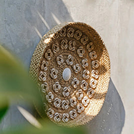 The Caribe Shell Plate - Natural White - M