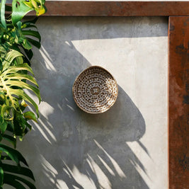 The Costa Shell Plate - Natural White - M