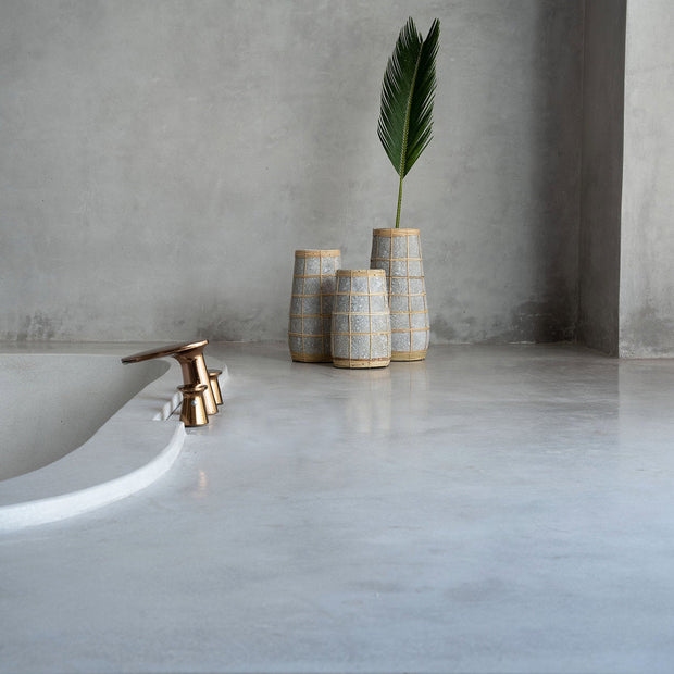 The Cutie Vase - Concrete Natural - S