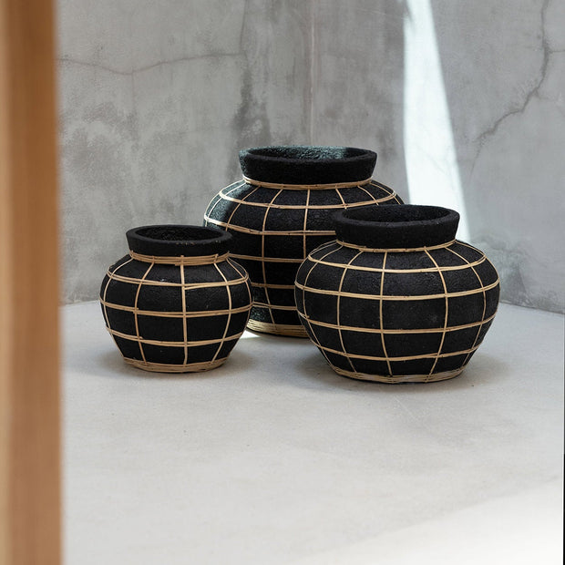 The Belly Vase - Black Natural - Large