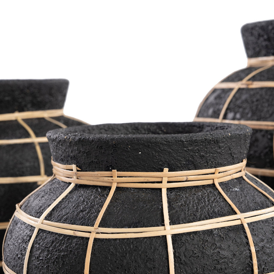 The Belly Vase - Black Natural - Large
