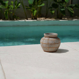 The Belly Vase - Concrete Natural - S