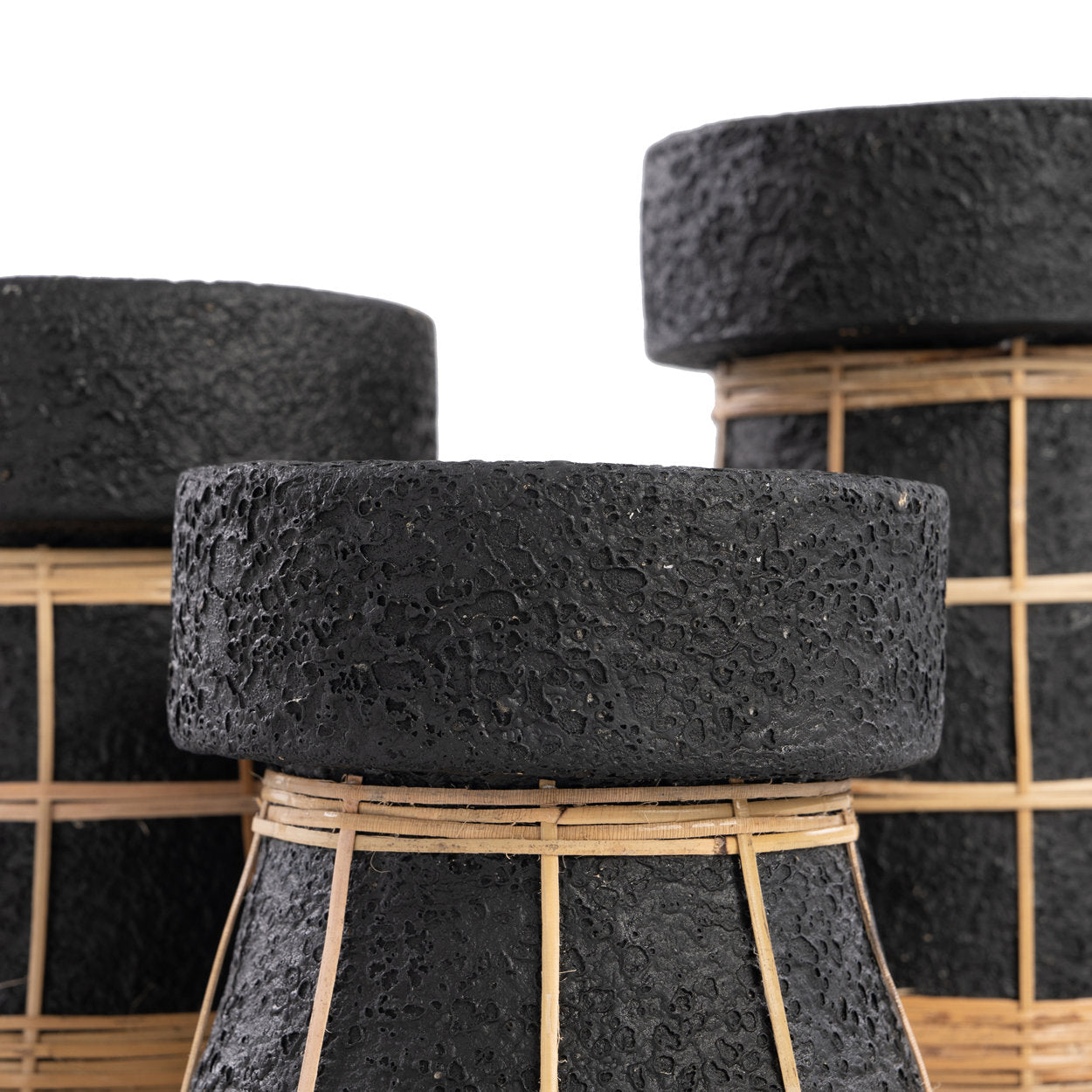 The Serene Candle Holder - Black/Natural - Large