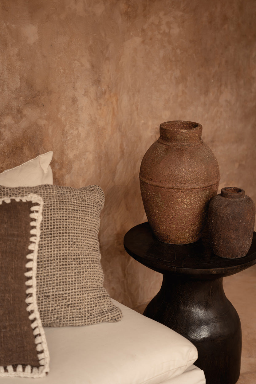 The Clay Echo Vase - Burgundy - Small
