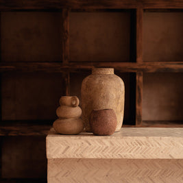The Earthen Balance Vase - Sand - S
