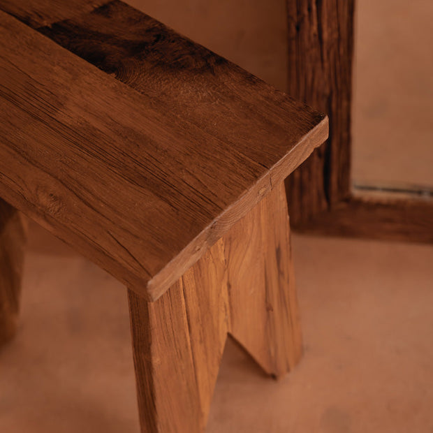 The Siku Stool - Natural