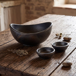 The Burned Curved Bowls - Black - Set of 3