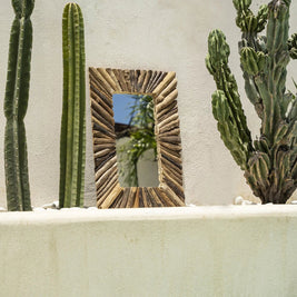 The Driftwood Framed Mirror - Natural - M