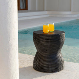 The Kotoran Stool - Black