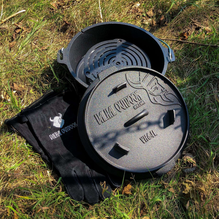 Cast iron Dutch oven 6.1 litre
